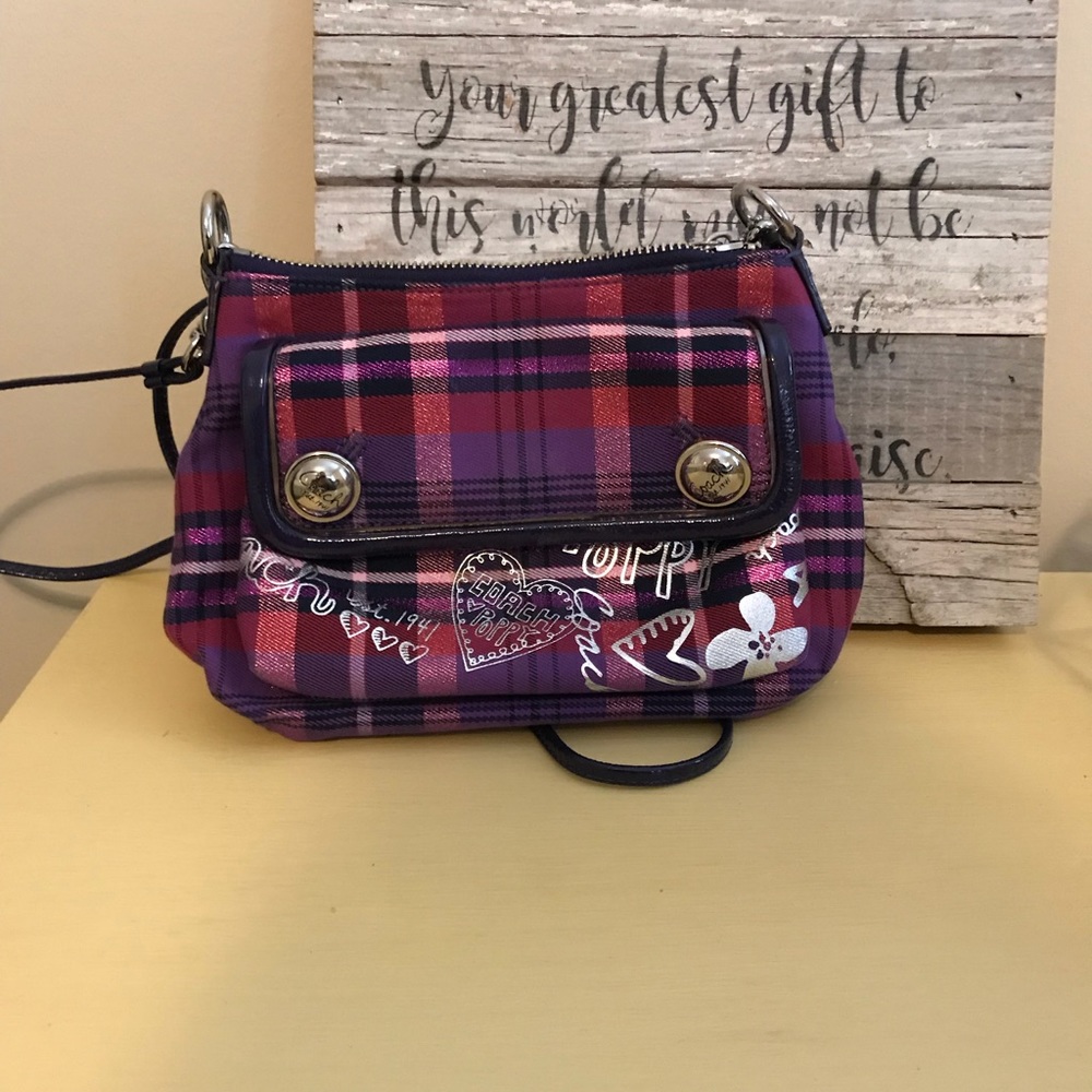 Fun Coach Purse!!